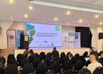 Finanzas sostenibles toman impulso con seminario internacional que articula al sector público, privado y cooperación