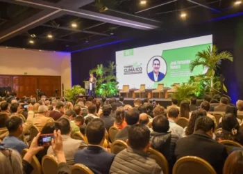 Gobierno impulsa el rumbo climático con énfasis en autonomías y economía verde