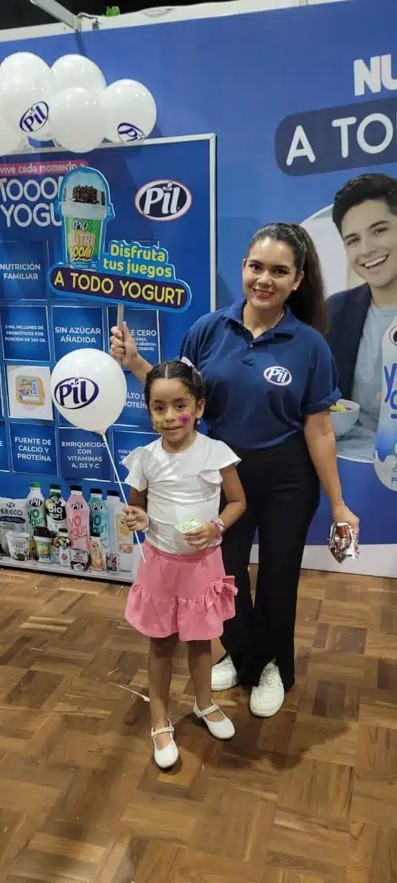 PIL Bolivia participa de Expoleche con experiencia interactiva