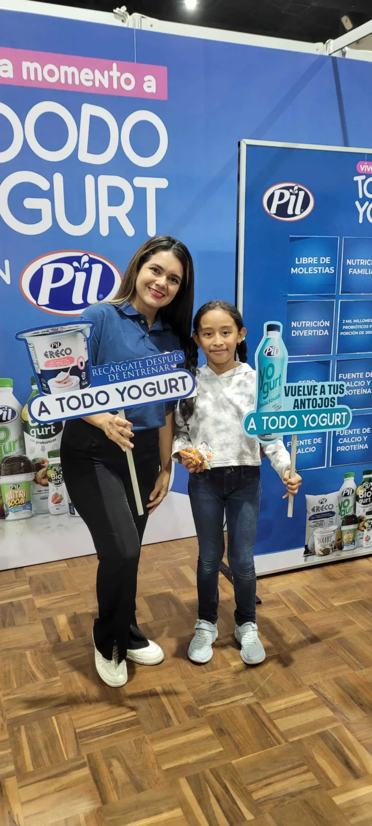 PIL Bolivia participa de Expoleche con experiencia interactiva