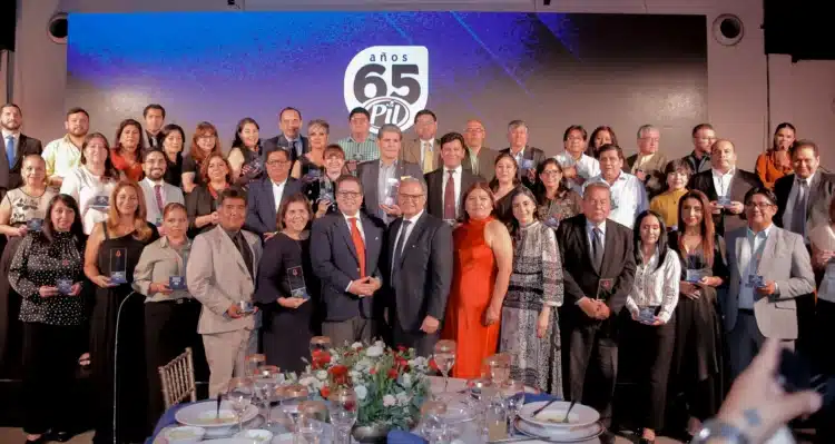 PIL reconoce a la prensa como aliados del desarrollo económico sostenible