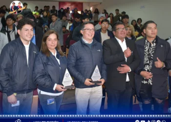 Banco BISA impulsa ciclo de talleres de Educación Financiera junto a la Universidad Pública de El Alto.