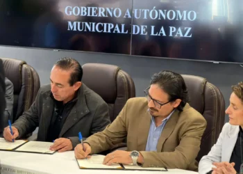 Helvetas Bolivia, Swisscontact y el GAM de La Paz firman acuerdo para fortalecer la GIRS