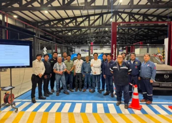 Imcruz – Inchcape Bolivia fortalece la formación técnica para la movilidad eléctrica
