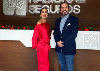 Merco reconoce liderazgo de José Luis Camacho Miserendino y Nadia Eid del Grupo Empresarial Nacional Vida