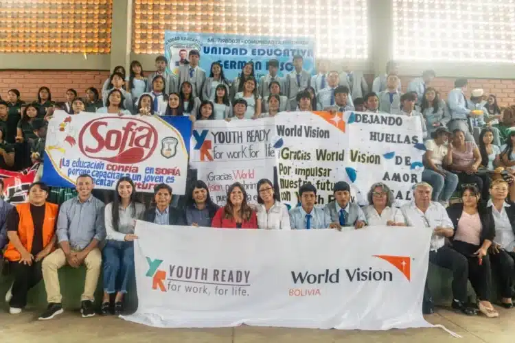 SOFIA y World Vision Bolivia impulsan formación integral de adolescentes y jóvenes