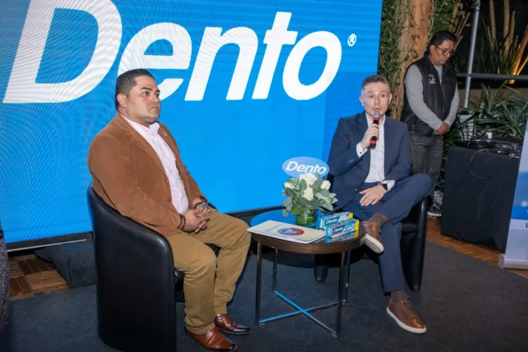 “Dento” es la única que cuenta con el sello del Colegio de Odontólogos de Bolivia