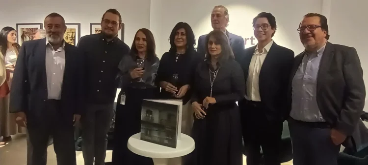 BNB ART presenta el libro Pátina Urbana, una mirada a la memoria del Casco Viejo de La Paz.