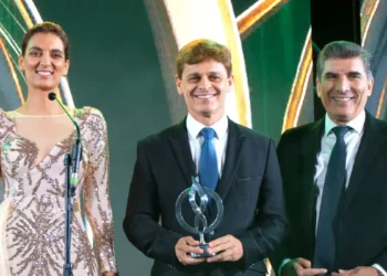 Itacamba recibe el Premio Maya 2026 como mejor empresa de cementos y gestión sostenible