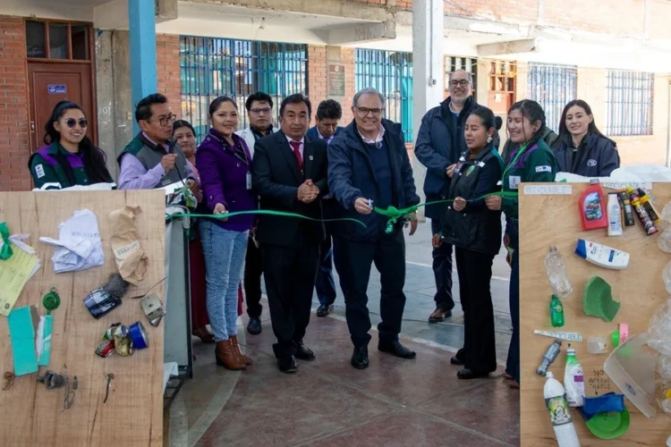 PIL Bolivia lanza Eco-Escuelas e impulsa el reciclaje de bolsas con el programa “El Viaje de la Bolsa”