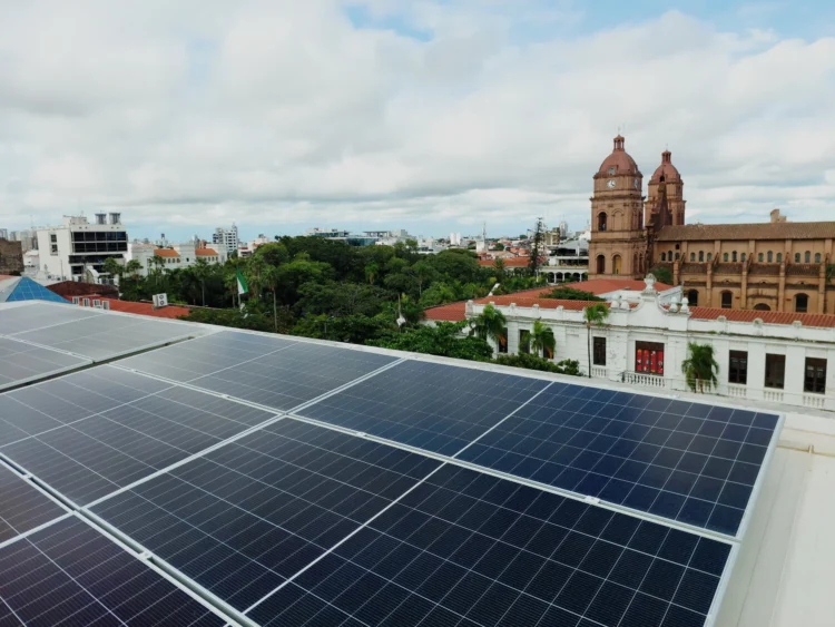 Solaria se convierte en la única empresa boliviana en alcanzar el nivel Gold de Huawei Digital Power