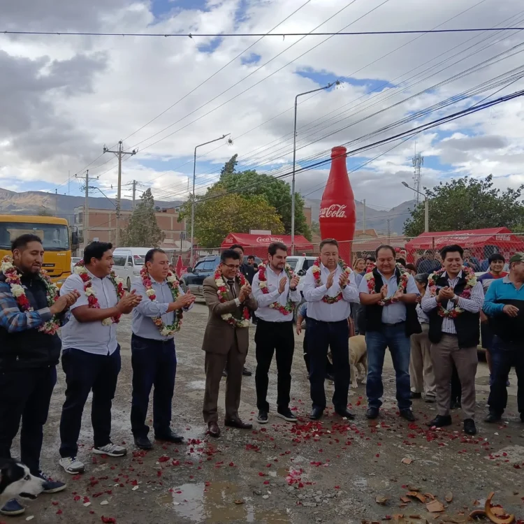 Embol y la Alcaldía de Quillacollo firman una alianza para impulsar una obra vial de más de Bs 5,8 millones