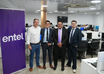 ENTEL inicia una nueva etapa en la atención al cliente con moderno Call Center en Santa Cruz