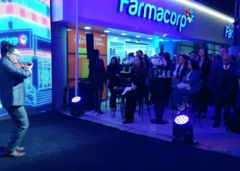 Farmacorp abraza La Paz y fortalece su liderazgo con una nueva sucursal en Calacoto