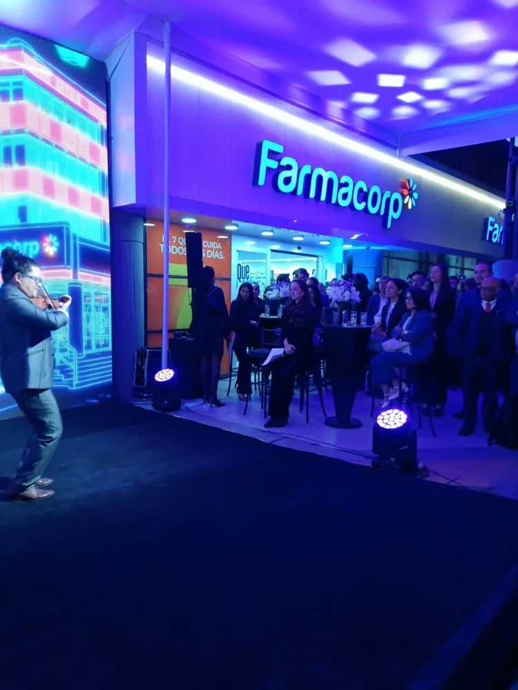 Farmacorp abraza La Paz y fortalece su liderazgo con una nueva sucursal en Calacoto