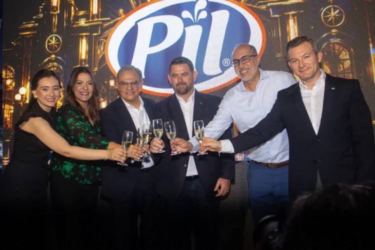 Expocruz 2026: PIL Bolivia invita a viajar en el “Expreso PIL”