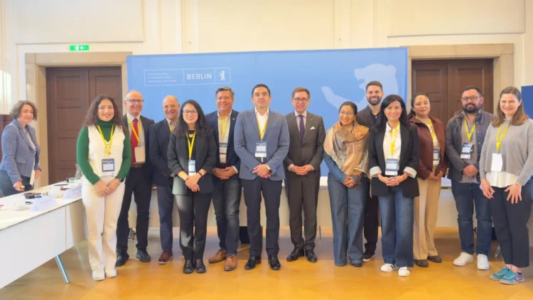 Bolivia gestiona en Alemania cooperación para impulsar producción sostenible